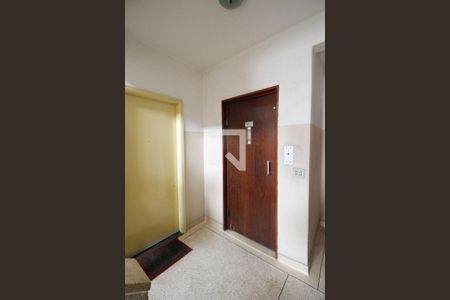 Elevador de apartamento à venda com 2 quartos, 76m² em Carandiru, São Paulo