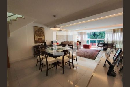 Apartamento à venda com 4 quartos, 266m² em Icaraí, Niterói