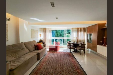 Apartamento à venda com 4 quartos, 266m² em Icaraí, Niterói