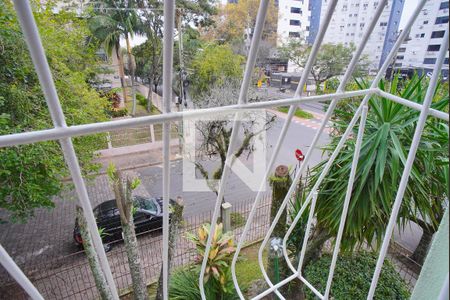 Quarto 1 - Vista de apartamento à venda com 3 quartos, 64m² em Jardim Itu, Porto Alegre