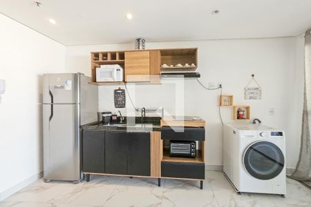 Cozinha de apartamento para alugar com 1 quarto, 41m² em Parque Enseada, Guarujá