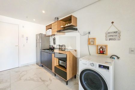 Cozinha de apartamento para alugar com 1 quarto, 41m² em Parque Enseada, Guarujá