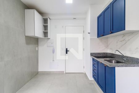 Cozinha de apartamento à venda com 1 quarto, 40m² em Santo Amaro, São Paulo