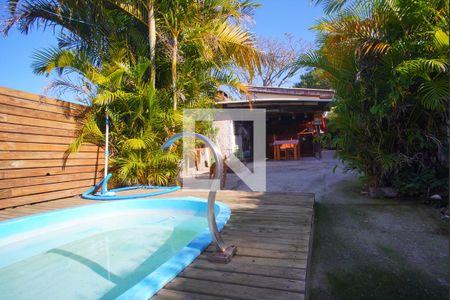 Piscina e Quintal de casa à venda com 2 quartos, 120m² em Bom Jesus, Porto Alegre