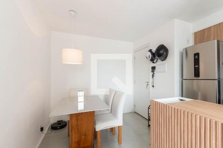 Sala de apartamento à venda com 2 quartos, 48m² em São Francisco Xavier, Rio de Janeiro