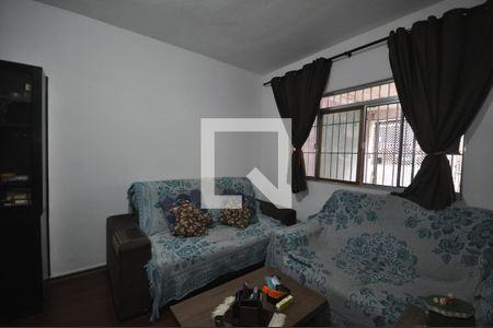 Sala de casa para alugar com 3 quartos, 150m² em Parque Casa de Pedra, São Paulo