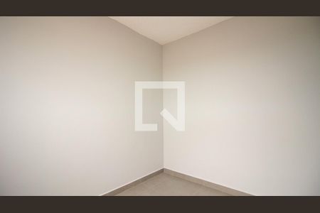 Quarto 2 de apartamento para alugar com 2 quartos, 34m² em Vila Tolstoi, São Paulo