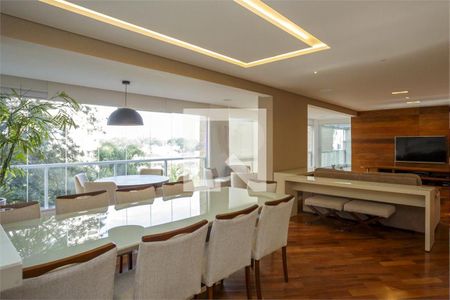 Apartamento à venda com 3 quartos, 240m² em Campo Belo, São Paulo