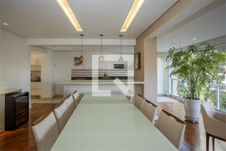 Apartamento à venda com 3 quartos, 240m² em Campo Belo, São Paulo