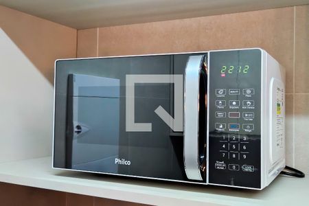 Cozinha de apartamento para alugar com 1 quarto, 45m² em Ondina, Salvador