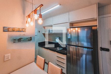 Cozinha de apartamento para alugar com 1 quarto, 45m² em Ondina, Salvador