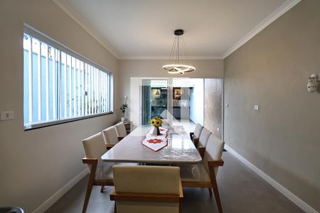 Sala de Jantar de casa à venda com 4 quartos, 234m² em Vila Curuçá, Santo André