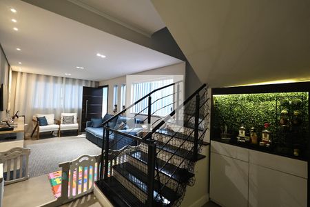 Sala de casa à venda com 4 quartos, 234m² em Vila Curuçá, Santo André