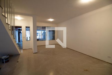 Sala de casa à venda com 3 quartos, 120m² em Chácara Santo Antônio (zona Sul), São Paulo