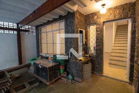 Garagem de casa à venda com 3 quartos, 120m² em Chácara Santo Antônio (zona Sul), São Paulo