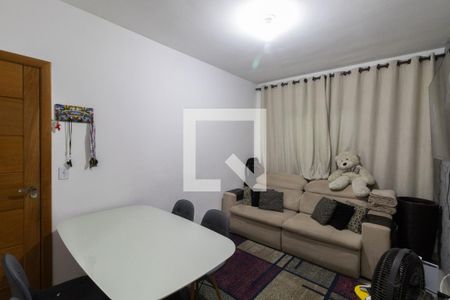 Sala de apartamento para alugar com 2 quartos, 45m² em Vila Nhocuné, São Paulo