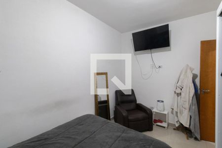 Quarto 1 de apartamento para alugar com 2 quartos, 45m² em Vila Nhocuné, São Paulo