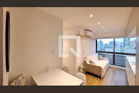 Sala/Cozinha de apartamento para alugar com 2 quartos, 40m² em Pompeia, São Paulo