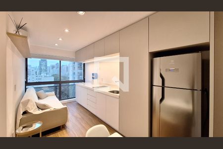 Sala/Cozinha de apartamento para alugar com 2 quartos, 40m² em Pompeia, São Paulo