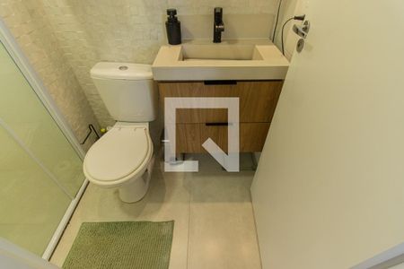 Banheiro de apartamento para alugar com 2 quartos, 32m² em Cambuci, São Paulo