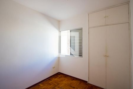 Quarto 2 de apartamento à venda com 2 quartos, 70m² em Jardim Bela Vista, Santo André