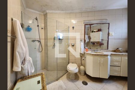 Apartamento para alugar com 160m², 3 quartos e 1 vaga Apartamento para alugar com 160m², 3 quartos e 1 vagaBanheiro da Suíte