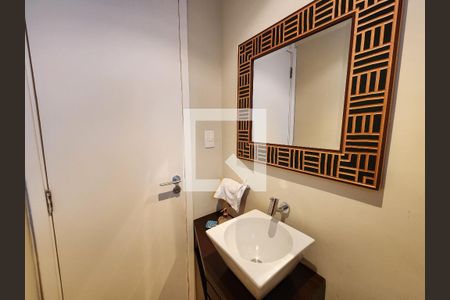 Apartamento para alugar com 160m², 3 quartos e 1 vaga Apartamento para alugar com 160m², 3 quartos e 1 vagaLavabo