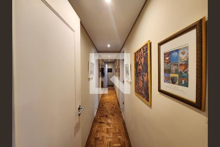 Apartamento para alugar com 160m², 3 quartos e 1 vaga Apartamento para alugar com 160m², 3 quartos e 1 vagaCorredor