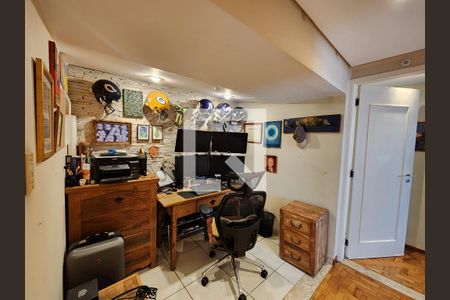 Apartamento para alugar com 160m², 3 quartos e 1 vaga Apartamento para alugar com 160m², 3 quartos e 1 vagaEscritório