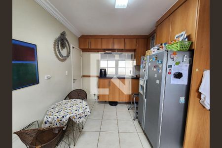 Apartamento para alugar com 160m², 3 quartos e 1 vaga Apartamento para alugar com 160m², 3 quartos e 1 vagaCozinha