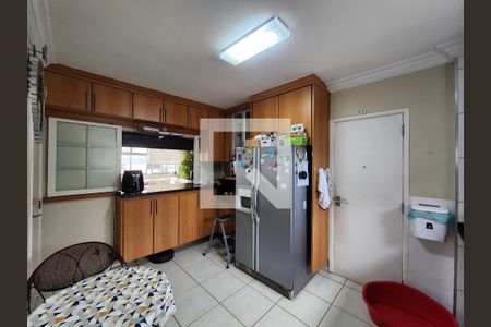 Apartamento para alugar com 160m², 3 quartos e 1 vaga Apartamento para alugar com 160m², 3 quartos e 1 vagaCozinha