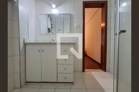 Banheiro da suíte de apartamento à venda com 1 quarto, 40m² em Centro, Rio de Janeiro
