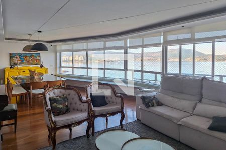 Sala de apartamento à venda com 4 quartos, 300m² em Ingá, Niterói
