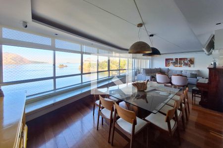 Sala de Jantar de apartamento à venda com 4 quartos, 300m² em Ingá, Niterói