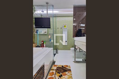Banheiro da Suíte de apartamento à venda com 4 quartos, 300m² em Ingá, Niterói