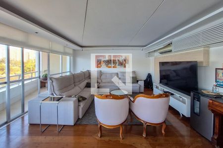 Sala de apartamento à venda com 4 quartos, 300m² em Ingá, Niterói