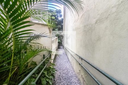 Studio à venda com 27m², 1 quarto e 1 vaga Studio à venda com 27m², 1 quarto e 1 vagaÁrea comum