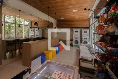 Studio à venda com 27m², 1 quarto e 1 vaga Studio à venda com 27m², 1 quarto e 1 vagaÁrea comum