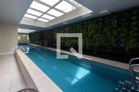 Studio à venda com 27m², 1 quarto e 1 vaga Studio à venda com 27m², 1 quarto e 1 vagaÁrea comum