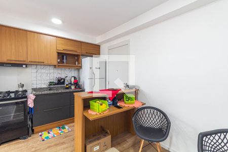 Sala/Cozinha de apartamento à venda com 2 quartos, 30m² em Cidade Antônio Estêvão de Carvalho, São Paulo