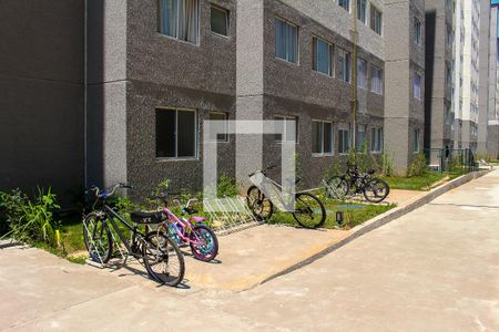 Apartamento à venda com 40m², 2 quartos e sem vagaÁrea comum