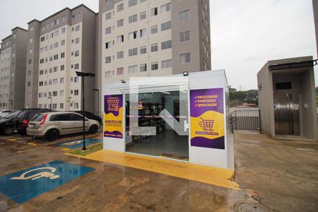 Apartamento à venda com 40m², 2 quartos e sem vagaÁrea comum