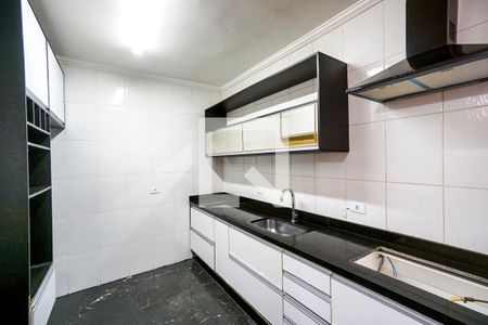 Casa de condomínio para alugar com 55m², 3 quartos e 2 vagas Casa de condomínio para alugar com 55m², 3 quartos e 2 vagasCozinha
