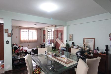 Casa à venda com 360m², 5 quartos e 4 vagasCopa