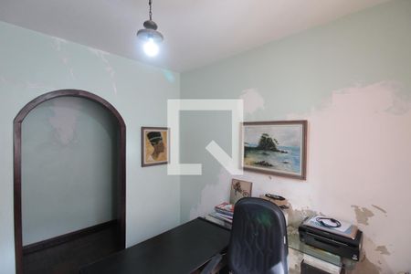 Casa à venda com 360m², 5 quartos e 4 vagasEscritório