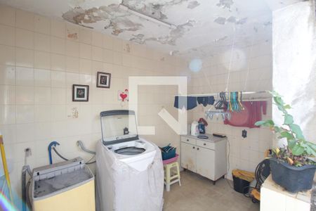 Casa à venda com 360m², 5 quartos e 4 vagasÁrea de Serviço