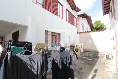 Casa à venda com 360m², 5 quartos e 4 vagasQuintal