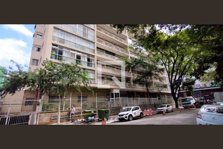 Apartamento à venda com 134m², 3 quartos e 1 vagaFachada