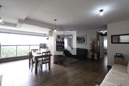 Sala de apartamento à venda com 2 quartos, 73m² em Vila Assunção, Santo André