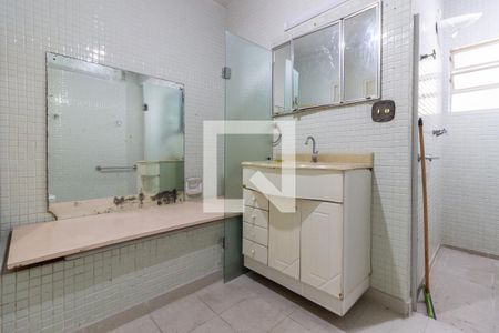 Apartamento à venda com 130m², 3 quartos e 1 vaga Apartamento à venda com 130m², 3 quartos e 1 vagaBanheiro 2